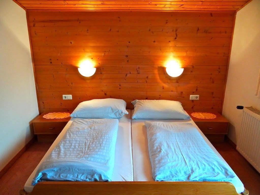 Ski & Bike Pension Maria Saalbach-Hinterglemm Exterior foto